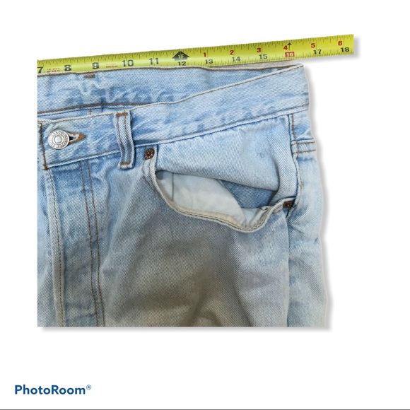 Vtg  Levis 501 USA 33x27 holes thrashed grunge - Picture 6 of 9